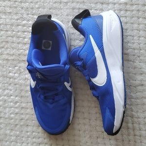 Royal Blue Boys Nike Star Runner 4 Size 1.5